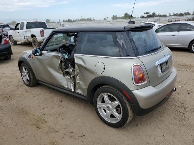 Photo 2 from auction – 2007 MINI COOPER with VIN WMWMF33577TT50367