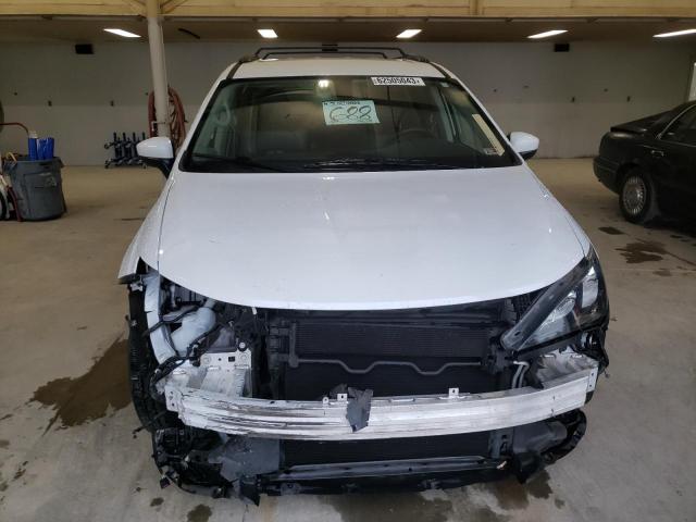 Photo 5 from auction – 2021 CHRYSLER VOYAGER LX with VIN 2C4RC1DG3MR516599