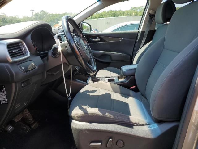 Photo 7 from auction – 2016 KIA SORENTO LX with VIN 5XYPGDA37GG046701