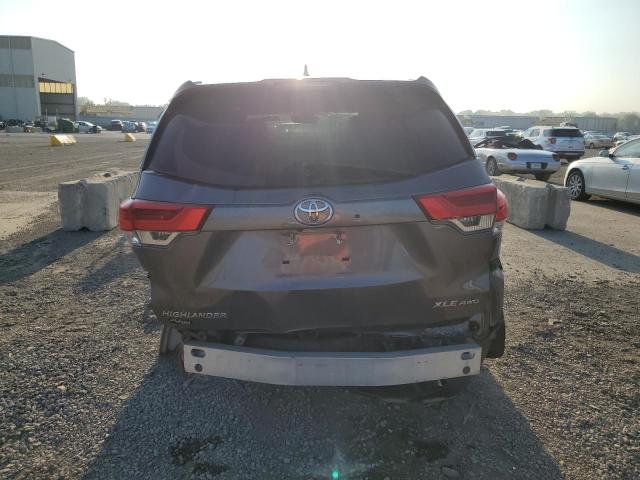 Photo 6 from auction – 2019 TOYOTA HIGHLANDER with VIN 5TDJZRFH7KS704787