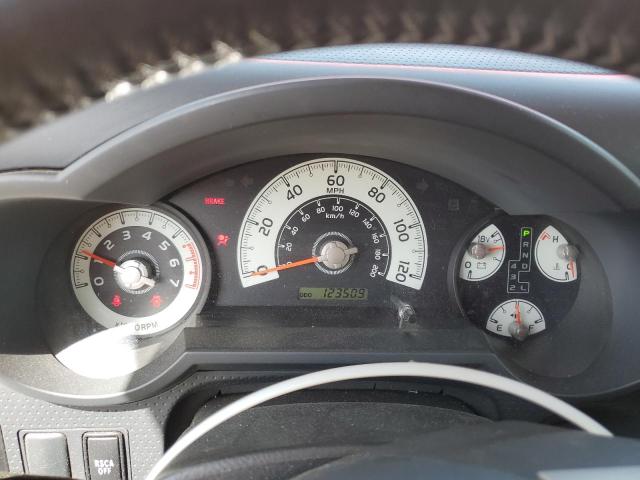 Photo 9 from auction – 2012 TOYOTA FJ CRUISER with VIN JTEBU4BF2CK142845