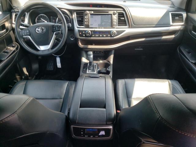 Photo 8 from auction – 2018 TOYOTA HIGHLANDER with VIN 5TDJZRFH4JS546486