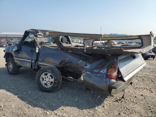 Photo 2 from auction – 2000 CHEVROLET SILVERADO with VIN 1GCEK14T8YE284826