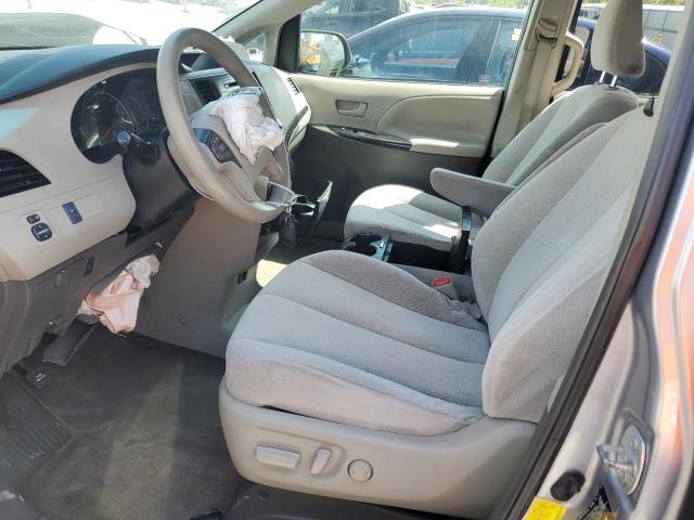 Photo 7 from auction – 2012 TOYOTA SIENNA LE with VIN 5TDKK3DC9CS277661