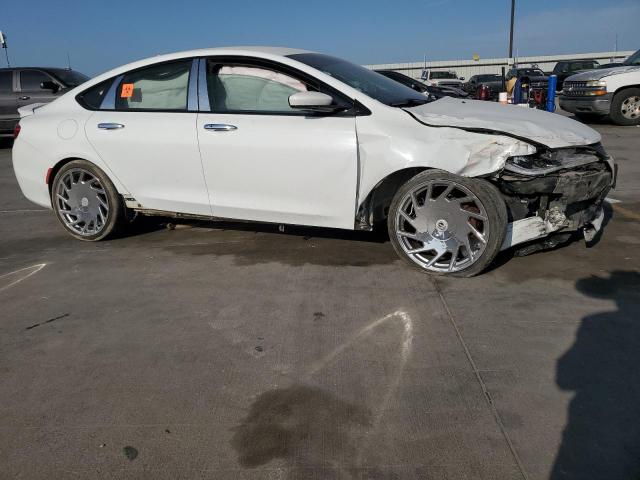 Photo 4 from auction – 2015 CHRYSLER 200 S with VIN 1C3CCCBGXFN551875