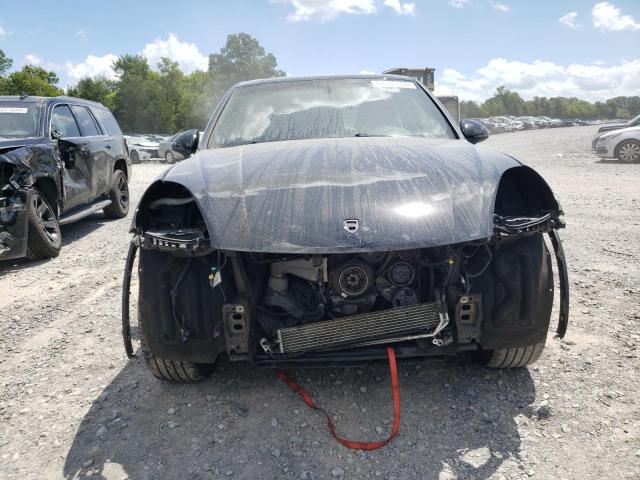 Photo 5 from auction – 2017 PORSCHE CAYENNE with VIN WP1AA2A28HKA88954