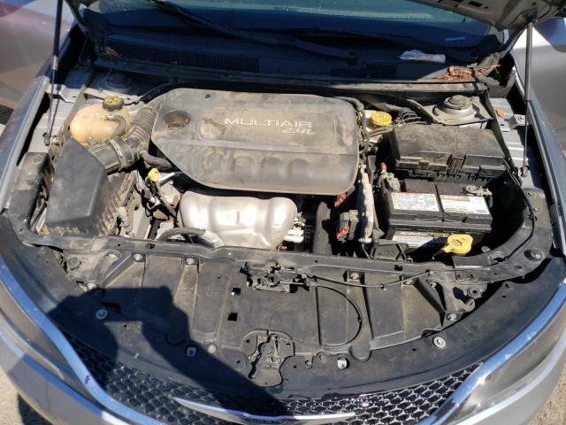 Photo 11 from auction – 2015 CHRYSLER 200 LIMITE with VIN 1C3CCCAB6FN608353