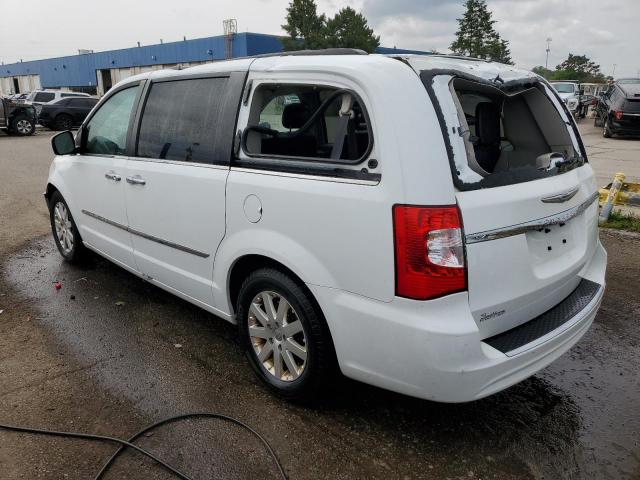 Photo 2 from auction – 2016 CHRYSLER TOWN & COU with VIN 2C4RC1BG2GR306700