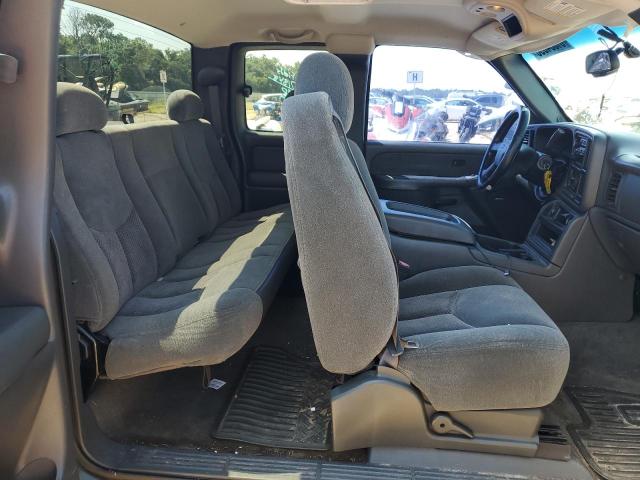 Photo 10 from auction – 2003 CHEVROLET SILVERADO with VIN 2GCEC19T731379992