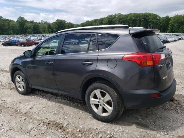 Photo 2 from auction – 2013 TOYOTA RAV4 XLE with VIN JTMRFREV2D5024307