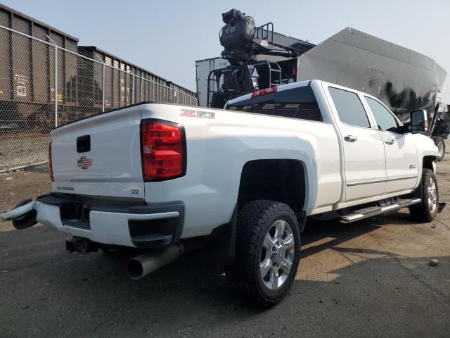 Photo 3 from auction – 2017 CHEVROLET SILVERADO with VIN 1GC1KWEY2HF152130