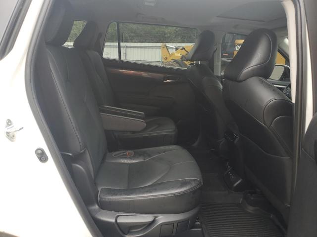 Photo 10 from auction – 2021 TOYOTA HIGHLANDER with VIN 5TDDZRBH6MS127630