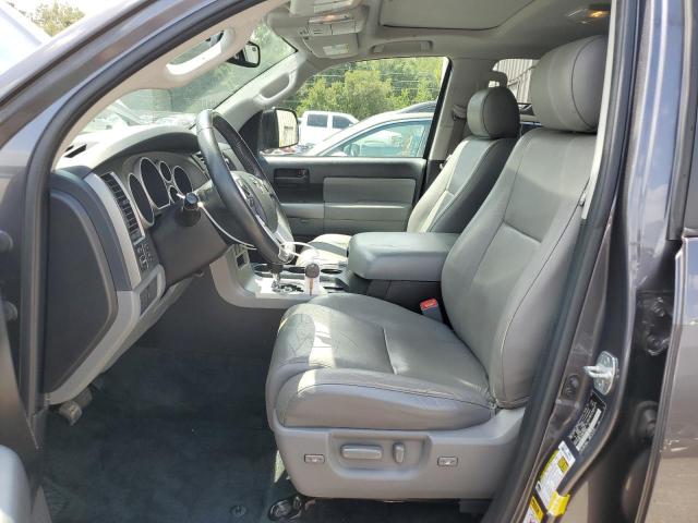 Photo 7 from auction – 2017 TOYOTA SEQUOIA SR with VIN 5TDBY5G17HS155361