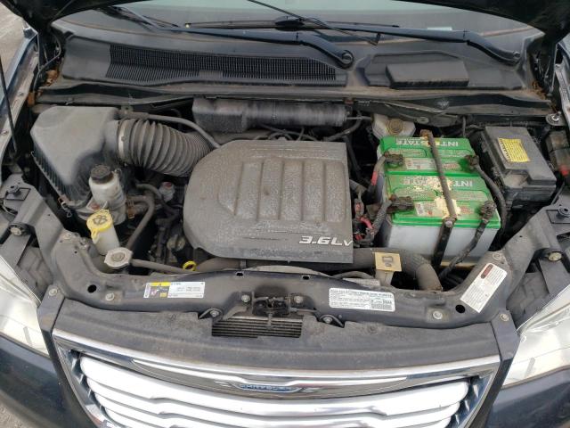 Photo 12 from auction – 2014 CHRYSLER TOWN & COU with VIN 2C4RC1GG6ER113018