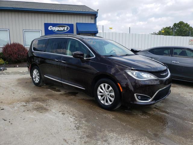 Photo 4 from auction – 2017 CHRYSLER PACIFICA T with VIN 2C4RC1BG0HR691773