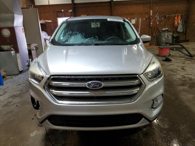 Photo 5 from auction – 2017 FORD ESCAPE SE with VIN 1FMCU0GDXHUE90845