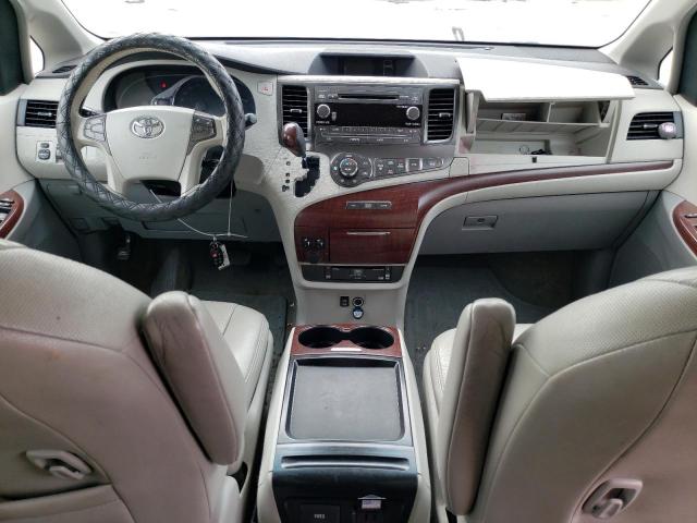 Photo 8 from auction – 2011 TOYOTA SIENNA XLE with VIN 5TDYK3DC3BS154365