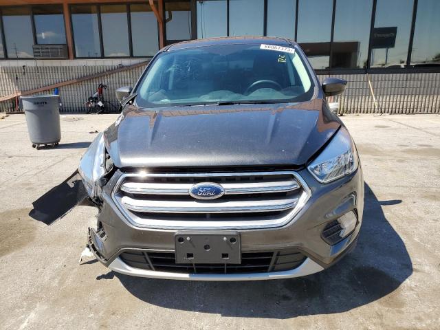 Photo 5 from auction – 2017 FORD ESCAPE SE with VIN 1FMCU0GDXHUE67128