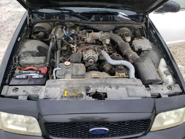Photo 11 from auction – 2006 FORD CROWN VIC with VIN 2FAFP71W16X152404