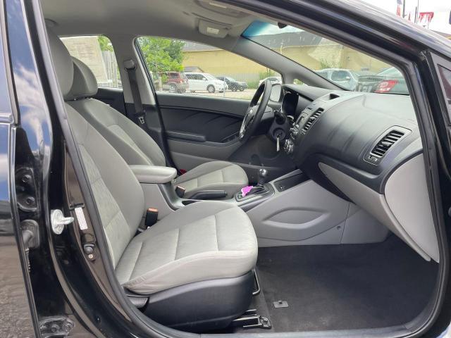 Photo 5 from auction – 2015 KIA FORTE LX with VIN KNAFK4A64F5429181