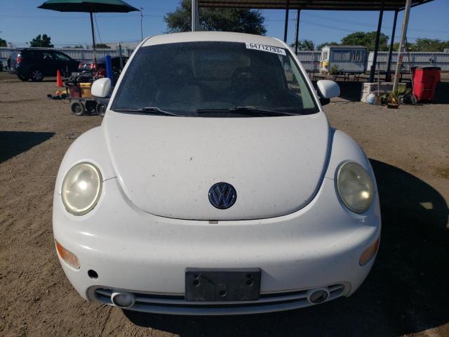 Photo 5 from auction – 2000 VOLKSWAGEN NEW BEETLE with VIN 3VWCC21C1YM406514