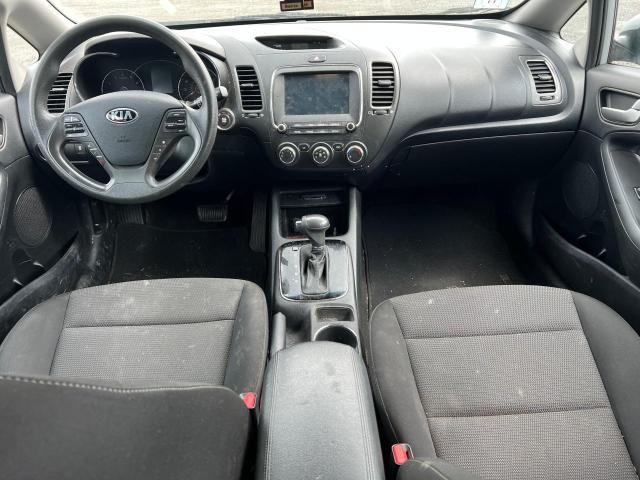 Photo 9 from auction – 2017 KIA FORTE LX with VIN KNAFK5A80H5669614
