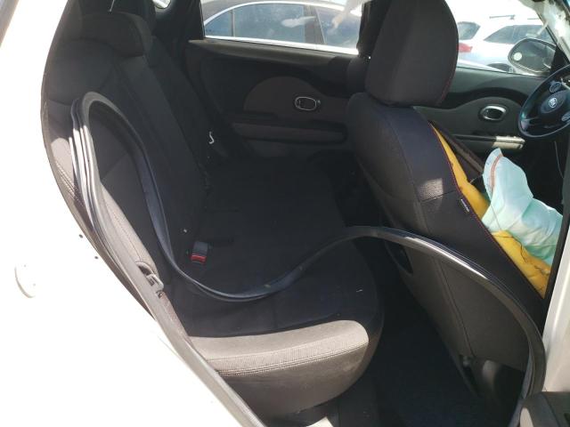 Photo 10 from auction – 2015 KIA SOUL with VIN KNDJN2A23F7153067