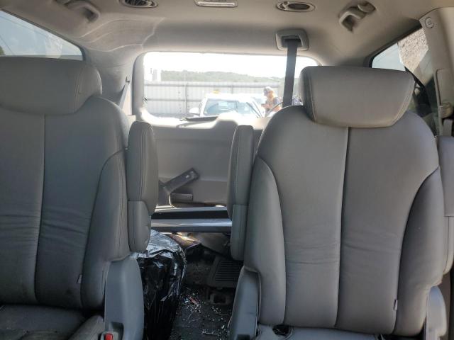 Photo 10 from auction – 2007 HYUNDAI ENTOURAGE with VIN KNDMC233876034883