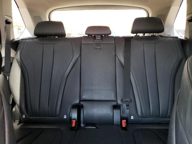 Photo 10 from auction – 2015 BMW X5 XDRIVE5 with VIN 5UXKR6C53F0J75648