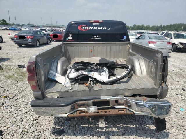 Photo 6 from auction – 2003 CHEVROLET SILVERADO with VIN 2GCEK19T031148953