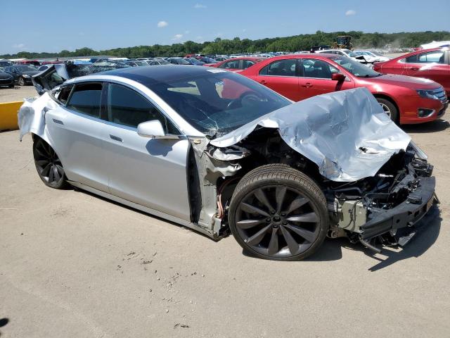 Photo 4 from auction – 2018 TESLA MODEL S with VIN 5YJSA1E22JF231877