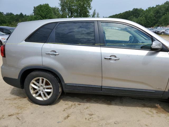 Photo 13 from auction – 2015 KIA SORENTO LX with VIN 5XYKTCA63FG614788