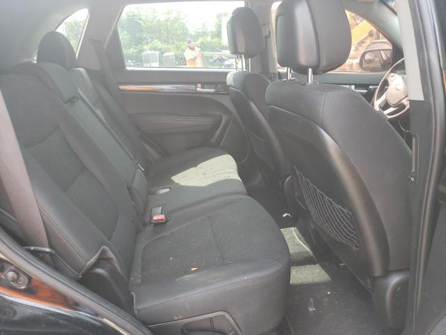 Photo 11 from auction – 2015 KIA SORENTO LX with VIN 5XYKT3A65FG595564