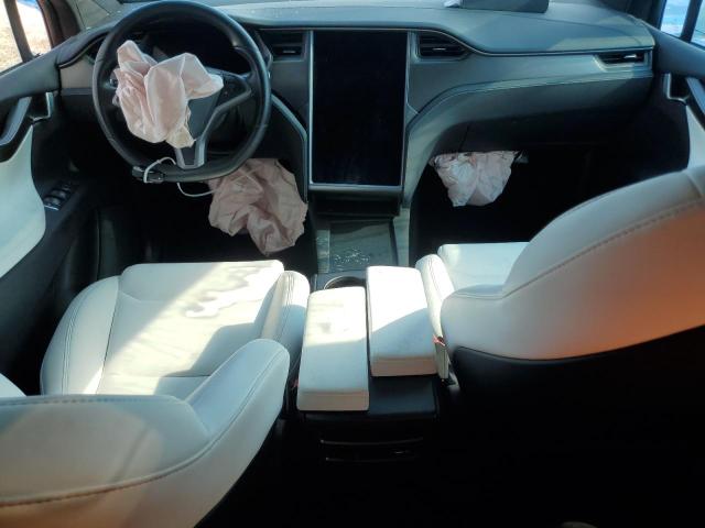 Photo 8 from auction – 2020 TESLA MODEL X with VIN 5YJXCAE42LF236114
