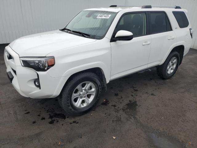 TOYOTA 4RUNNER SR 2022 with VIN JTEEU5JR6N5259232 - Photo from auction