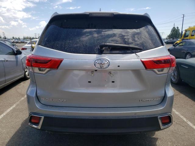 Photo 6 from auction – 2017 TOYOTA HIGHLANDER with VIN 5TDDZRFHXHS383527