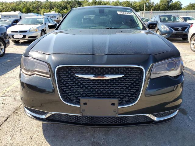 Photo 5 from auction – 2016 CHRYSLER 300 LIMITE with VIN 2C3CCAAGXGH243699