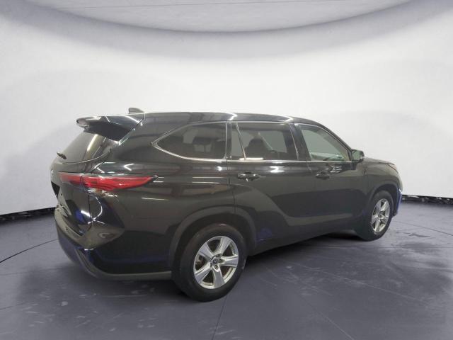 Photo 3 from auction – 2022 TOYOTA HIGHLANDER with VIN 5TDZZRAH4NS543913
