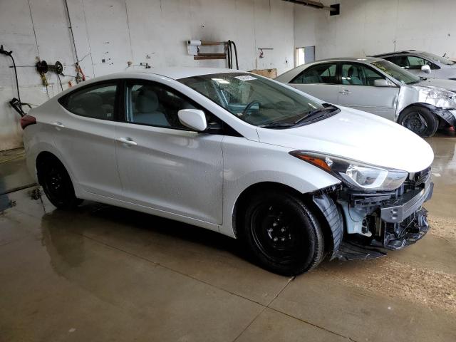 Photo 4 from auction – 2016 HYUNDAI ELANTRA SE with VIN 5NPDH4AE1GH693671