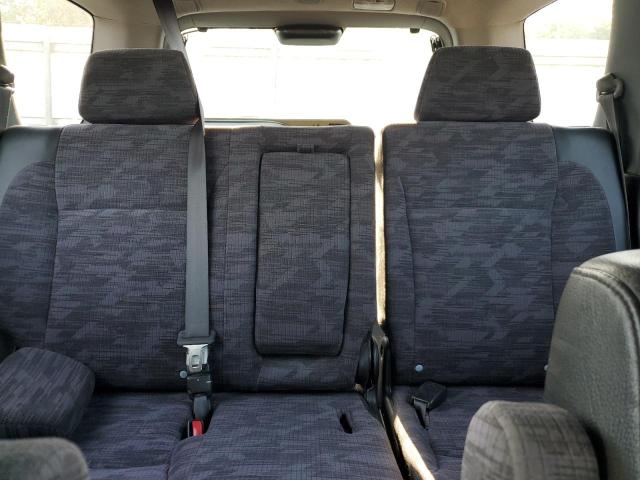 Photo 10 from auction – 2002 HONDA CR-V LX with VIN JHLRD68582C024131