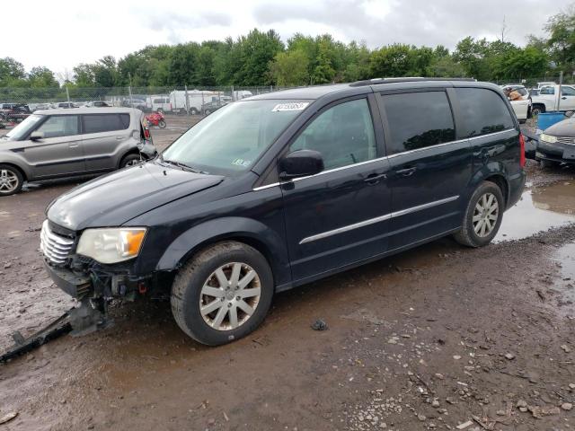 CHRYSLER TOWN & COU 2015 with VIN 2C4RC1BG0FR662917 - Photo from auction