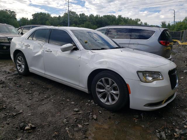 Photo 4 from auction – 2015 CHRYSLER 300 LIMITE with VIN 2C3CCAAG9FH802013