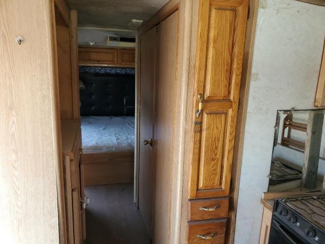 Photo 6 from auction – 1997 AERB MH with VIN 1GBLP37N0T3317473
