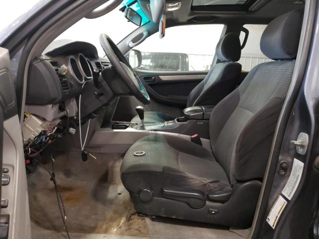 Photo 7 from auction – 2004 TOYOTA 4RUNNER SR with VIN JTEBU14RX40020902