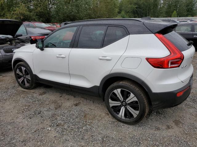 Photo 2 from auction – 2023 VOLVO XC40 RECHA with VIN YV4ED3ULXP2960454
