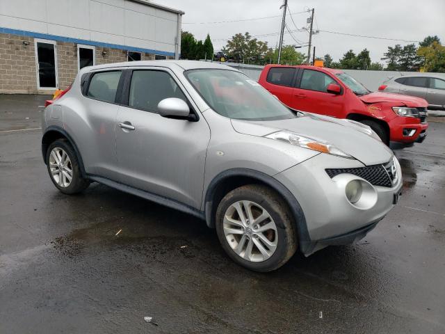 Photo 4 from auction – 2011 NISSAN JUKE with VIN JN8AF5MV8BT008231