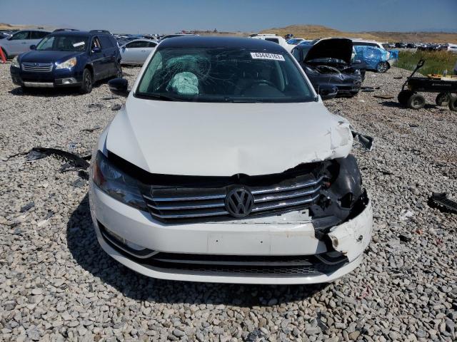 Photo 5 from auction – 2015 VOLKSWAGEN PASSAT SE with VIN 1VWBS7A3XFC099046