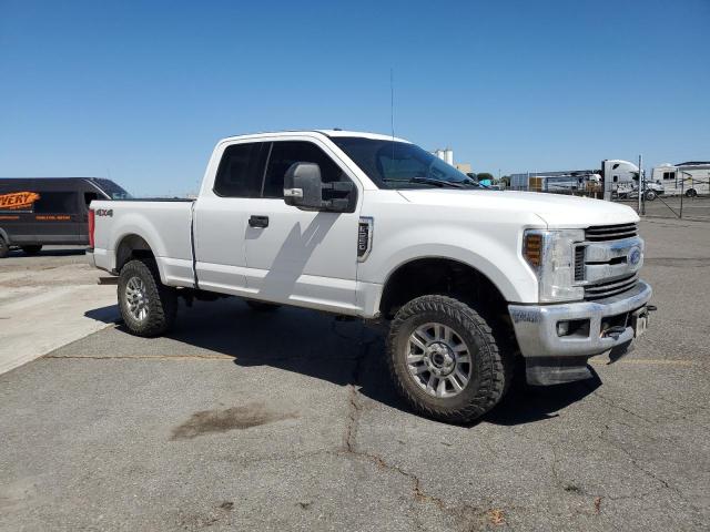Photo 4 from auction – 2018 FORD F250 SUPER with VIN 1FT7X2B65JEB43361
