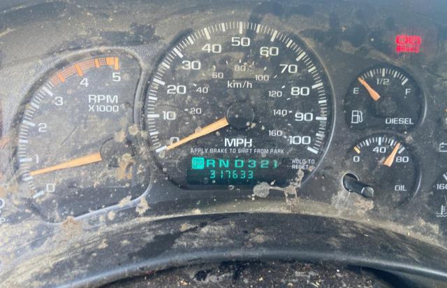 Photo 8 from auction – 2002 CHEVROLET SILVERADO with VIN 1GCHK23152F227701