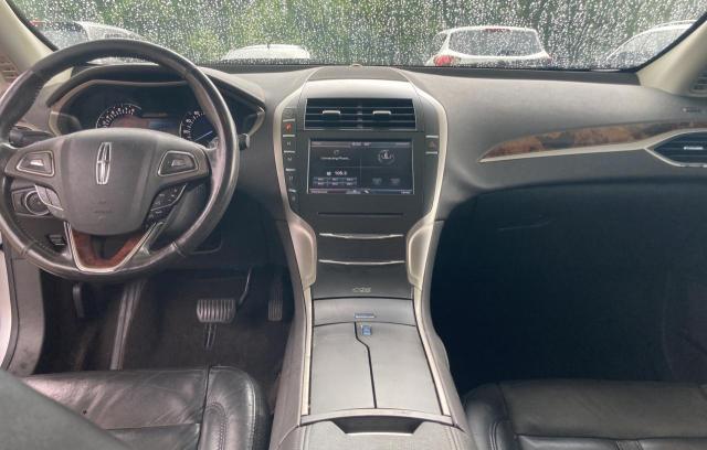 Photo 9 from auction – 2013 LINCOLN MKZ with VIN 3LN6L2GK2DR815211